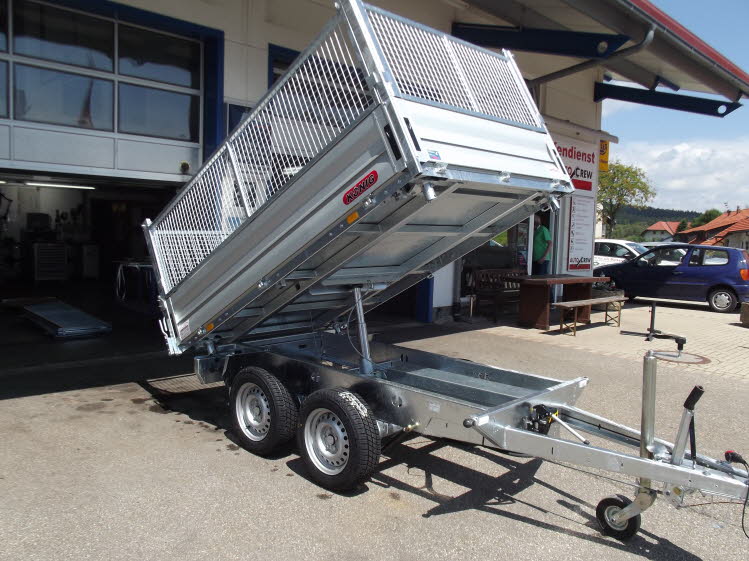 Knig Anhnger Bhler Segeten Grwihl (1)