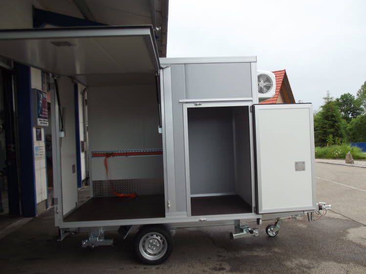 Knig Koffer KHC 182516 Sonderanfertigung Anhnger Bhler 002